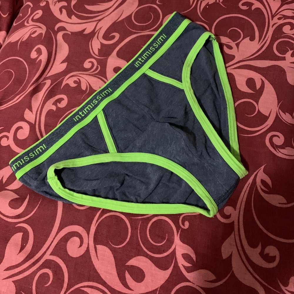 Intimmisimi Medium briefs